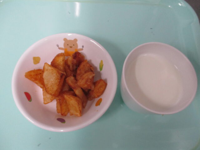 東葛西園　おやつ