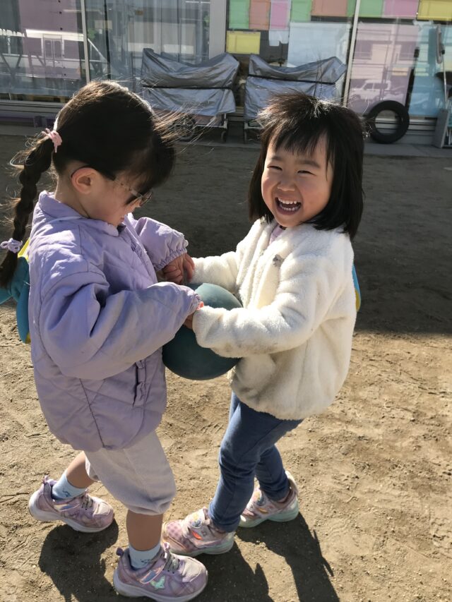 ボール遊び♪３歳児♪